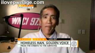 Homeless Man w golden Radio Voice In Columbus, OH Discovered! + Interview On CBS Early Show.flv