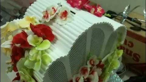 thùng tiền tiệc cưới MOV