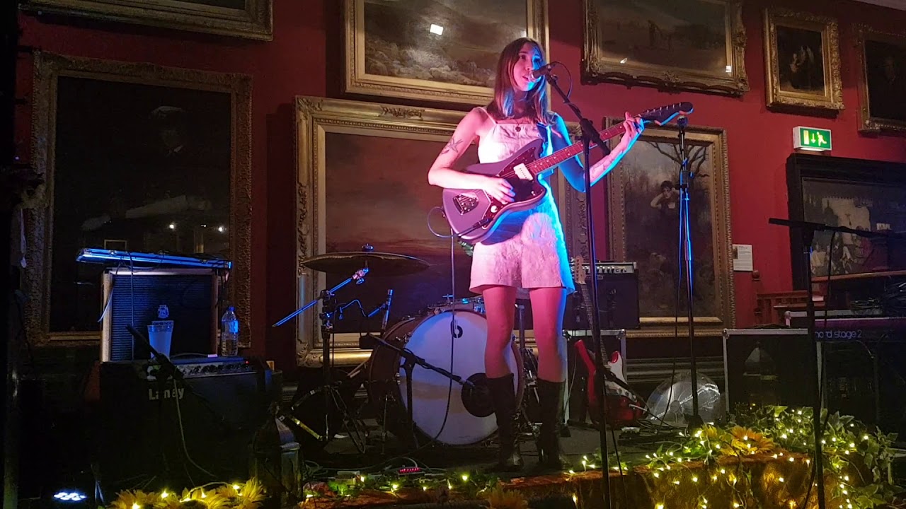 Julia Bardo - "Desire" (Live at Night At The Museum, Blackburn)