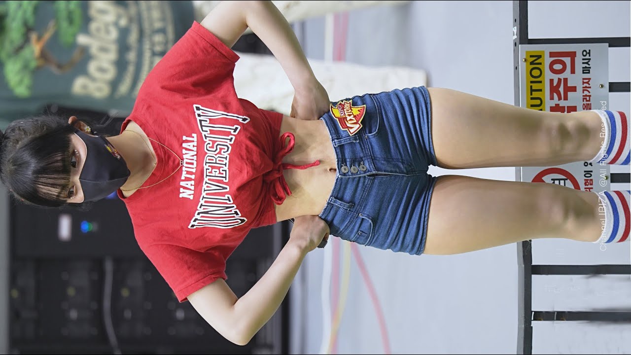 4K 치어리더 이다혜 𝗖𝗵𝗲𝗲𝗿𝗹𝗲𝗮𝗱𝗲𝗿 𝗟𝗲𝗲 𝗗𝗮𝗵𝘆𝗲 220107 @ 직캠 by IBIZA