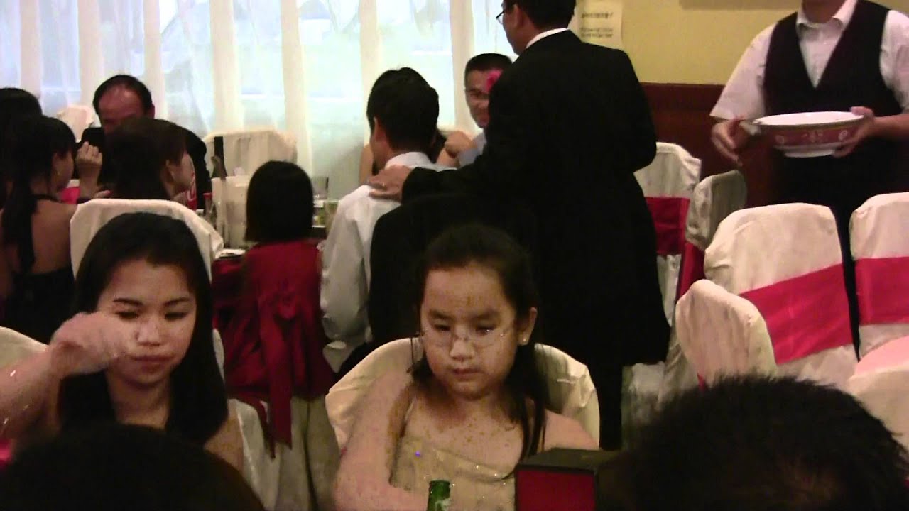 Tân's Wedding at the Maxim Restaurant
