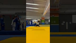 WATCH THIS AMAZING THROW 🔥👊🏻#judo #judoka #judovideo #judoippon #judoteam #judoka #shorts #short