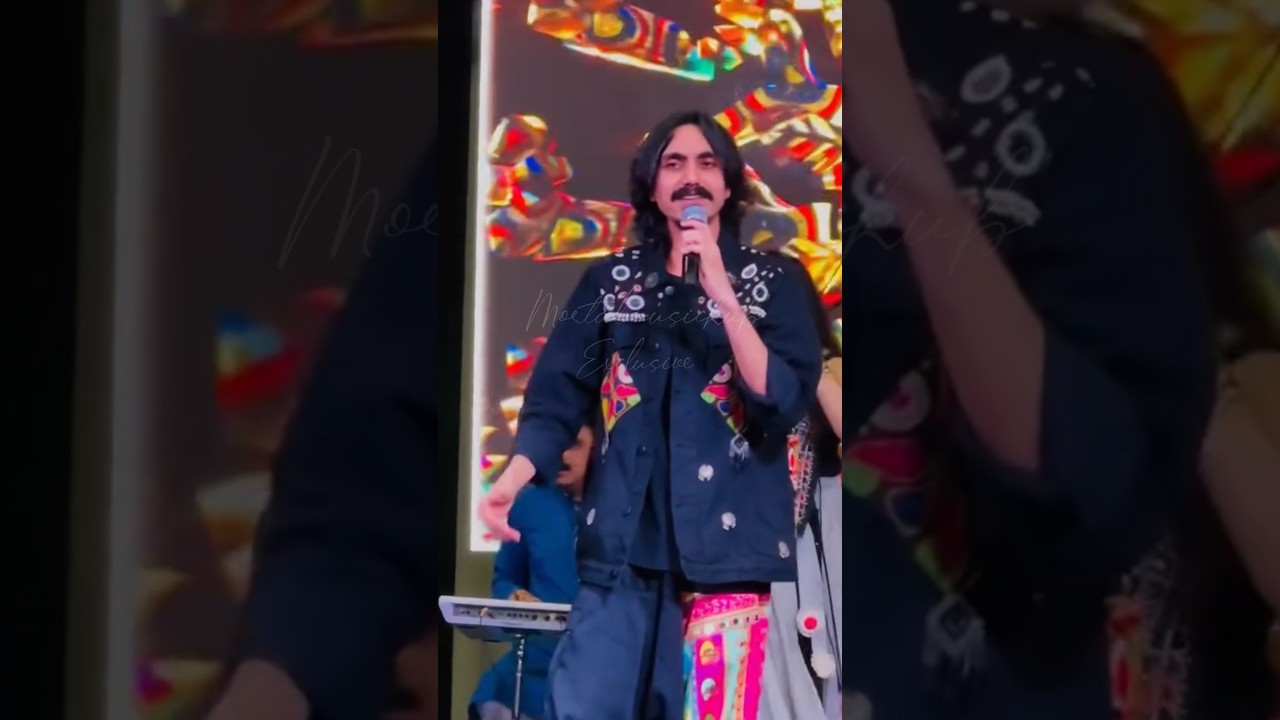 Karshan Bhagwan Halaya Song Live Aditya Gadhvi Calgary CANADA Global Gujarati Garba