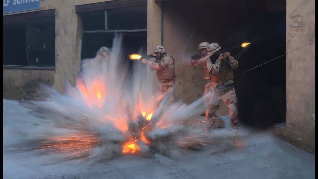 🎥 Extrait du making of d'une scène de guerre urbaine pour le film "Anathème" 🎬