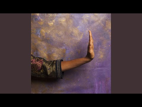 Putar Desolately Devoted (Gylzey Remix) - Denai Moore