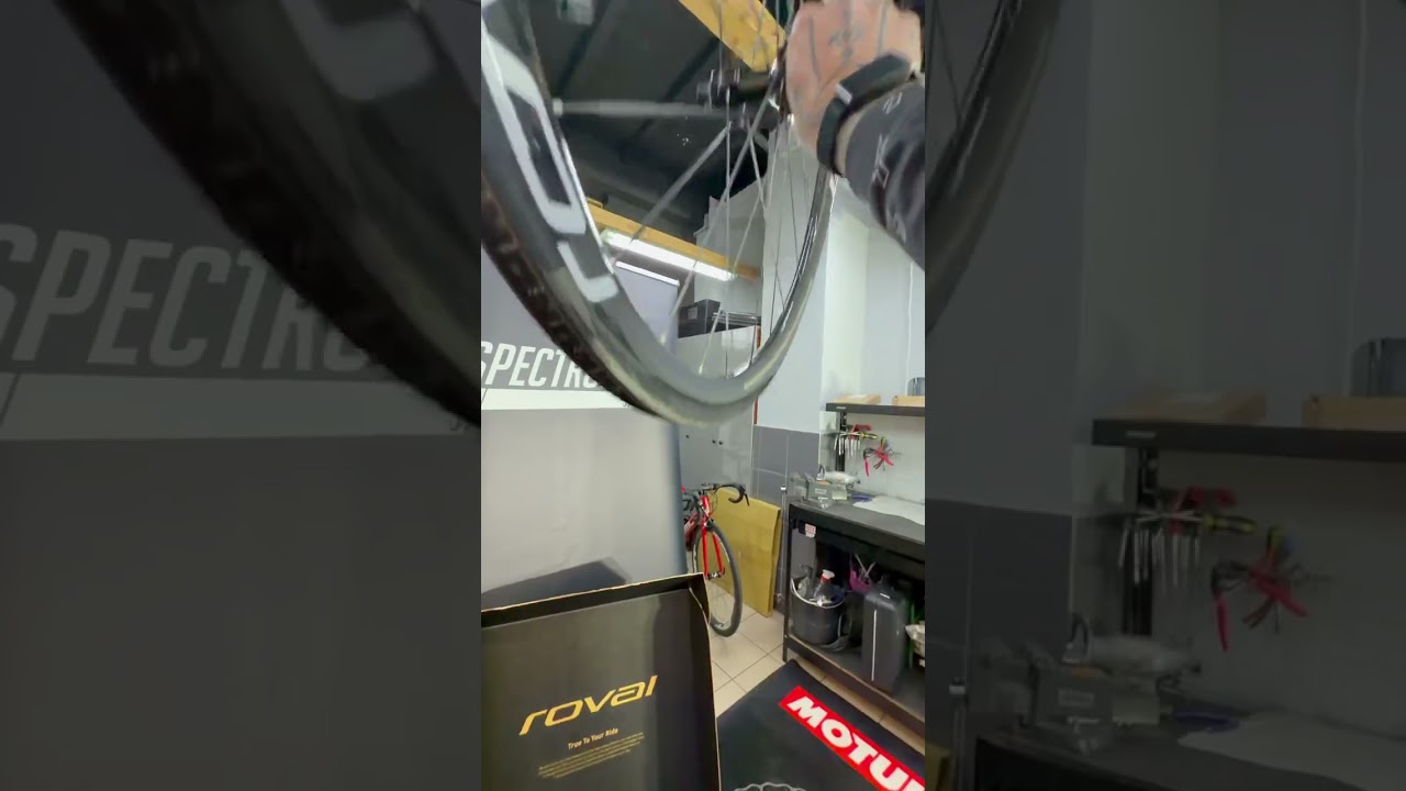 Roval Rapide CLX III - Rear Quick Unboxing