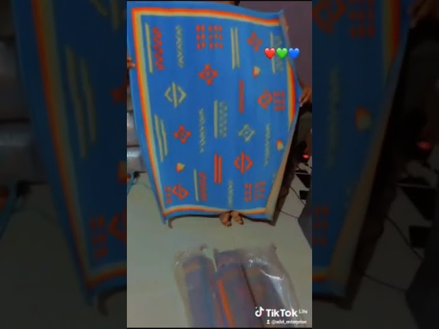 Center Rugs