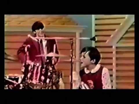 Reach Out (I'll Be There) Video