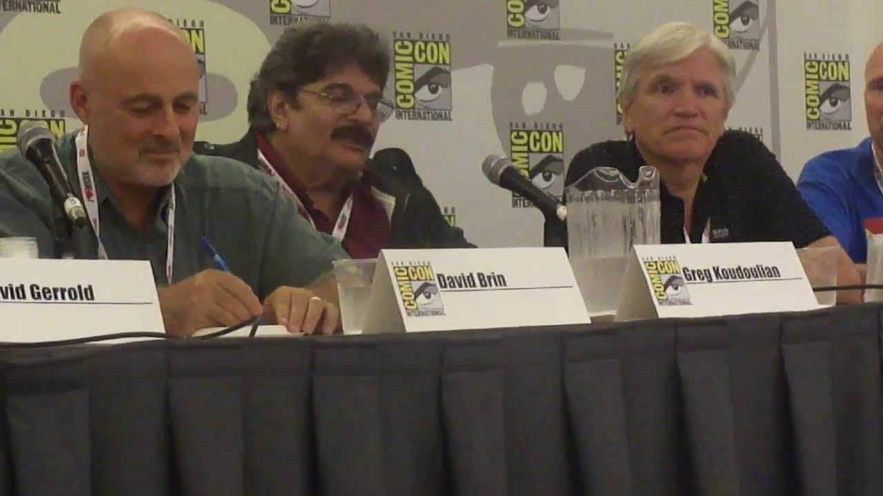 First Five Minutes of the Future Tomorrow Panel at the 2013 Comic-Con International