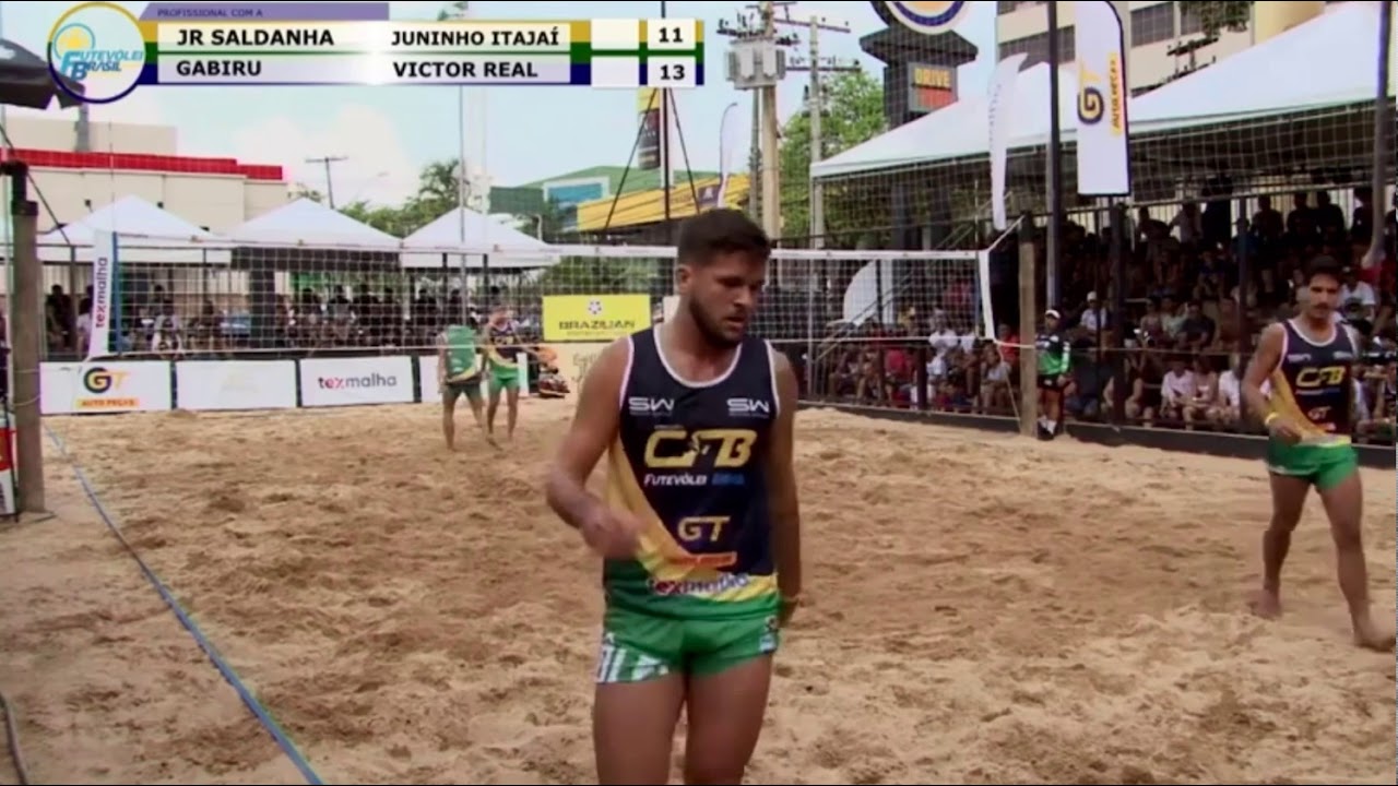 victor-real-e-gabiru-x-juninho-e-juninho-brasileiro-de-futevolei