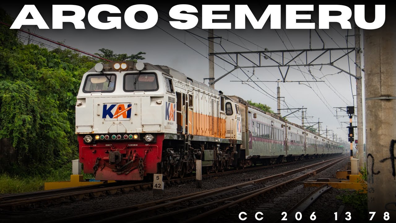 KA Argo Semeru dibawa Lokomotif CC 206 13 78 CPN melintas wesel Cikarang