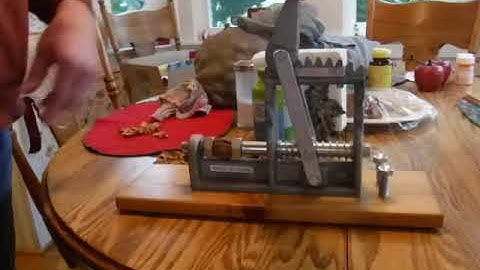 The best English Walnut nut cracker