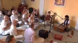 The Mayapuris - kirtan and bhajan for Lord Jagannath, 19.07.2014