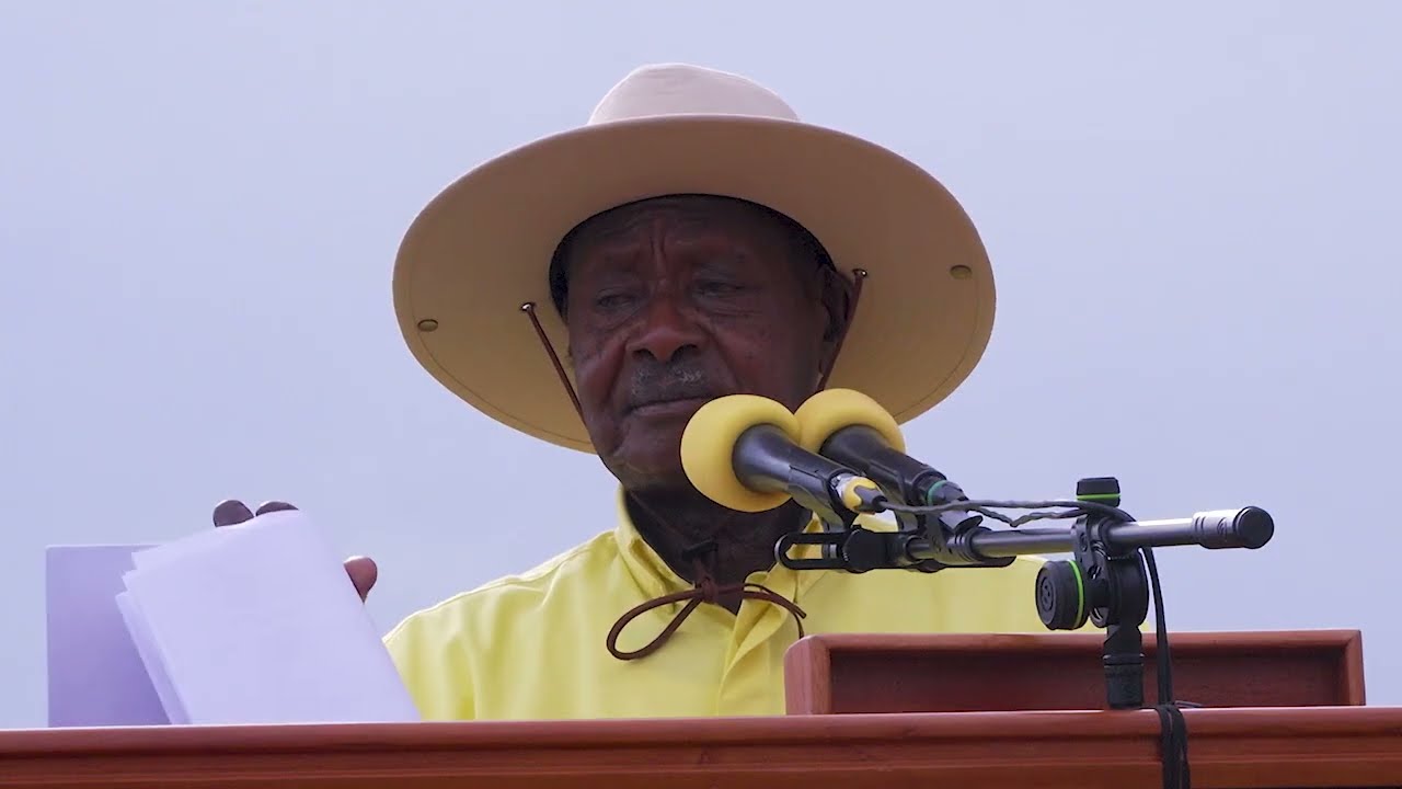 Uganda elections: Museveni campaigns in Mubende district 