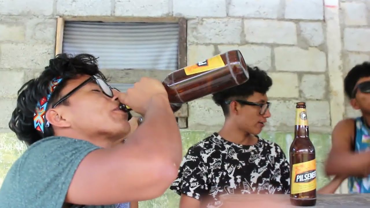 Tik toker Shuar mandarina