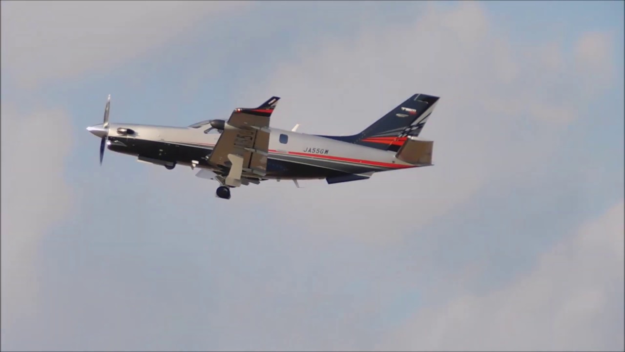 DAHER Socata TBM-940 (JA55GW) Landing & Takeoff RWY26 TAK/RJOT