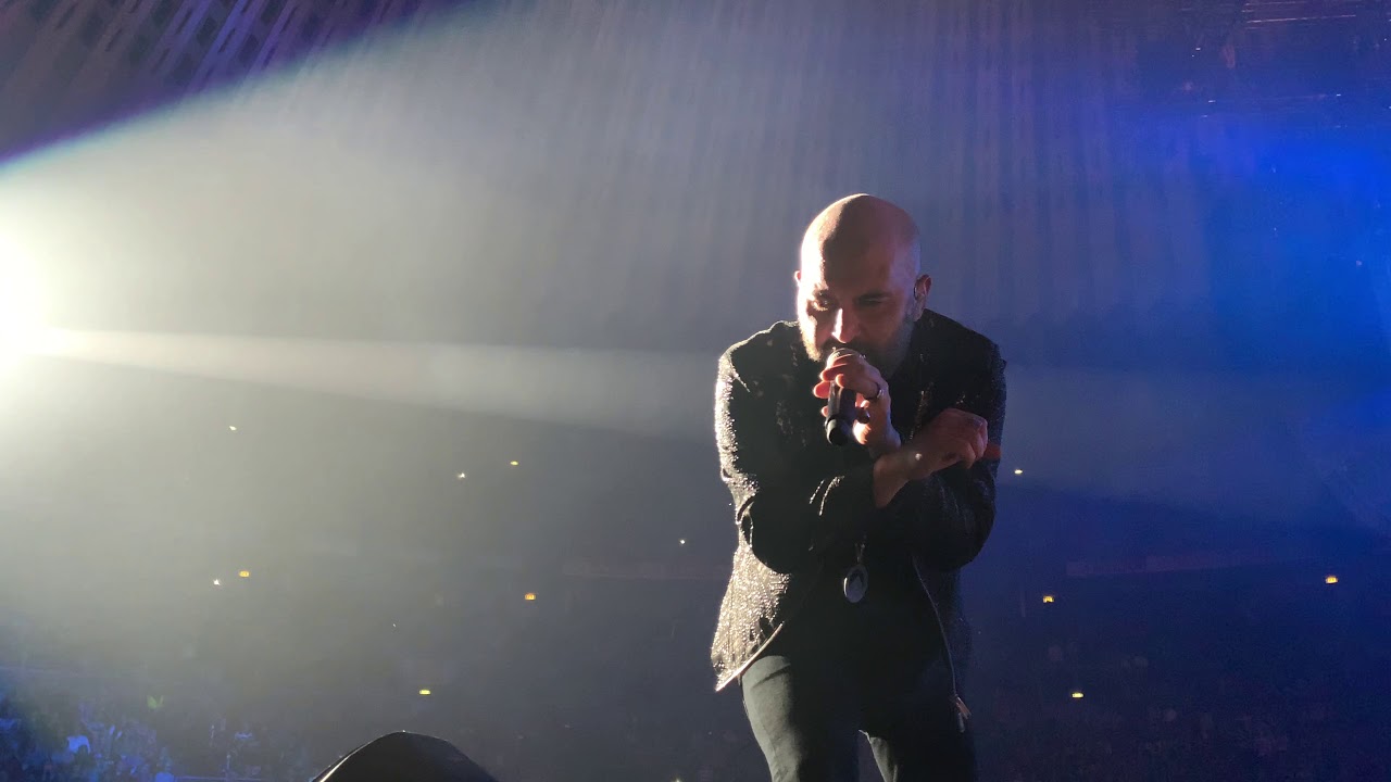 Via le mani dagli occhi LIVE Negramaro Tour Indoor 2019