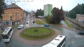 Trutnov - ul. Polská, kruhový objezd | Live Webcam