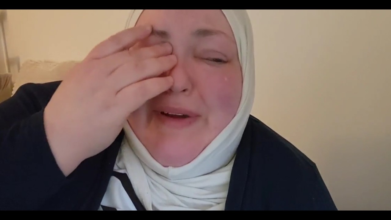 Foodie Beauty CRIES Over Husbands Health Requests, VACATION CANCELED.