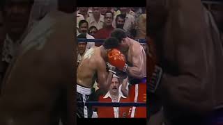 Jimmy Young 🥊 Outboxing George Foreman #Boxing #Shorts