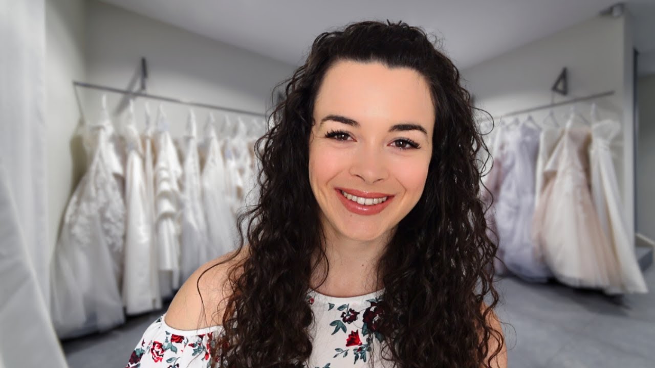ASMR [Roleplay] - Essayage de ta robe de mariée | Mesures, crinkles ...