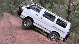 Mitsubishi L300 4Wd Van Turon River