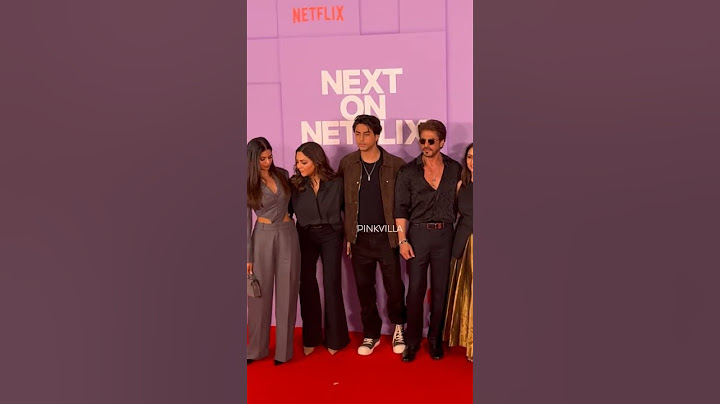Shah Rukh Khan FIXES daughter Suhana Khan's OUTFIT#s ...
