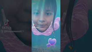 Enseñando A Nadar A Las Ñas