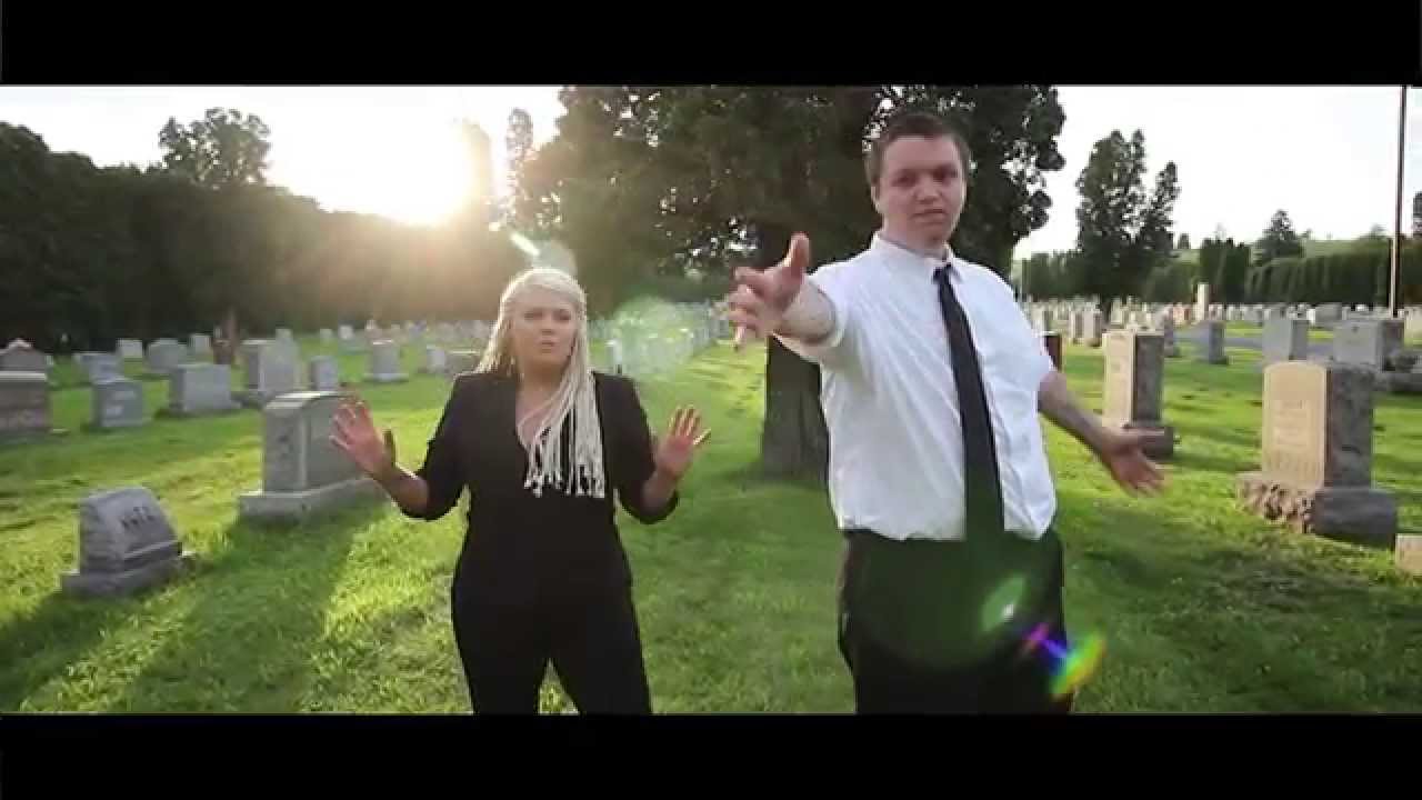 T-Ravill ft. Brixx - Escape The Flames