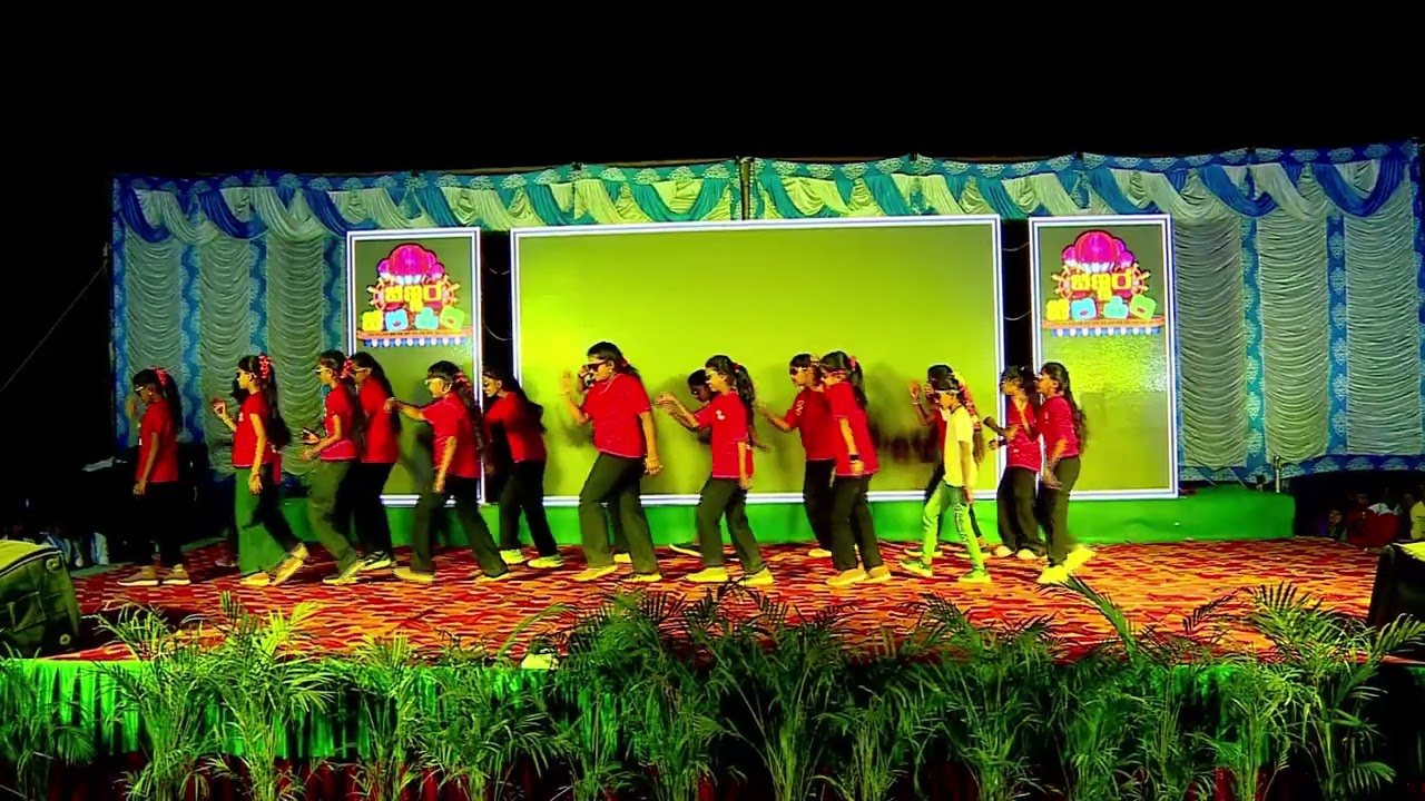 REMIX DANCE BY 6TH STANDARD STUDENTS 