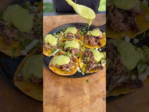 Carnitas tacos on