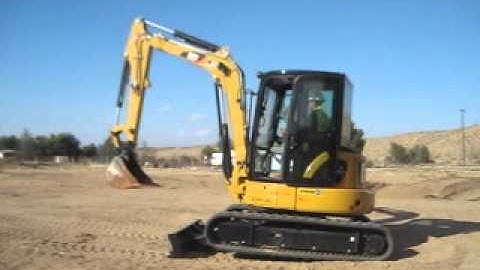 start up procedures on a CAT excavator.