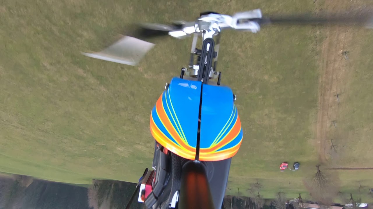 Logo 550 Heckcam, mit meiner neuen GoPro.