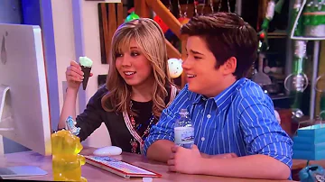 iCarly - Ginger Fox Washes Her Hair With Blue Cheese