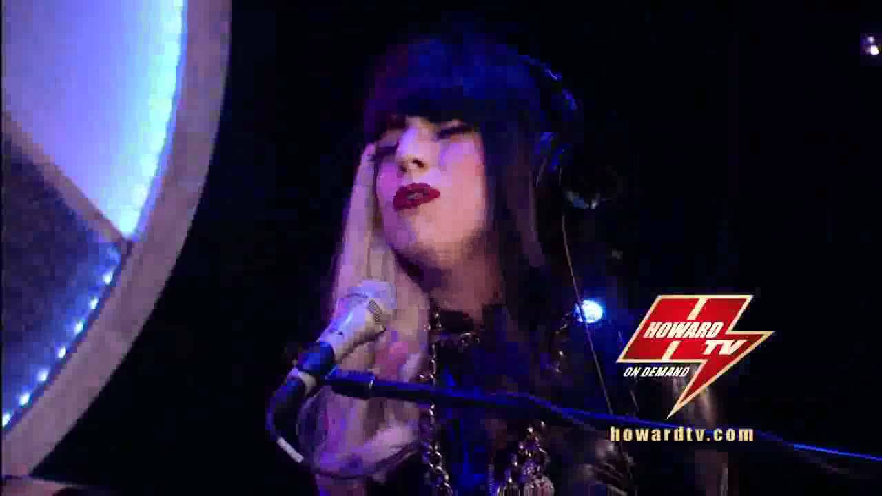 Lady Gaga The Edge Of Glory Acustic Live Howard Stern YouTube