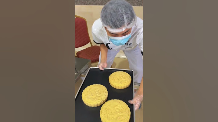 How Many Mooncake Factory Workers Are Slacking Off?#mooncake #chinesefood #cake #Mooncake Factory