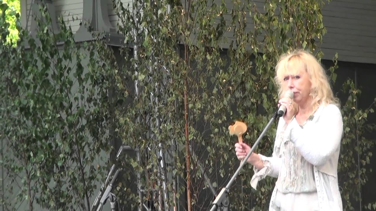 Vērmanes dārza folkfestivāls „PAŠĀ RĪGAS VIDUCĪ", Ieva Akuratere - 2