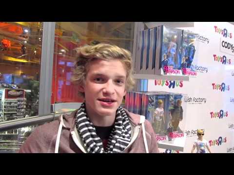 Video: Cody Simpson: Biografi, Kreativitas, Karier, Kehidupan Pribadi