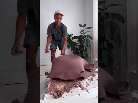 Pottery Doesn't Always Go To Plan 😅🏺