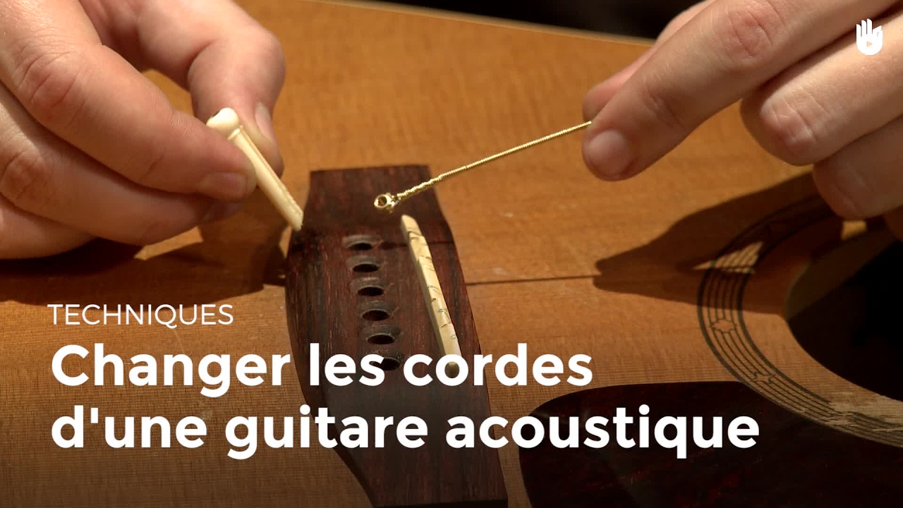 Changer les cordes d'une guitare acoustique ou électro-acoustique 