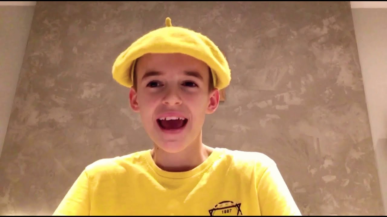 Billy Boo reacts to reaction of his new merch! - YouTube