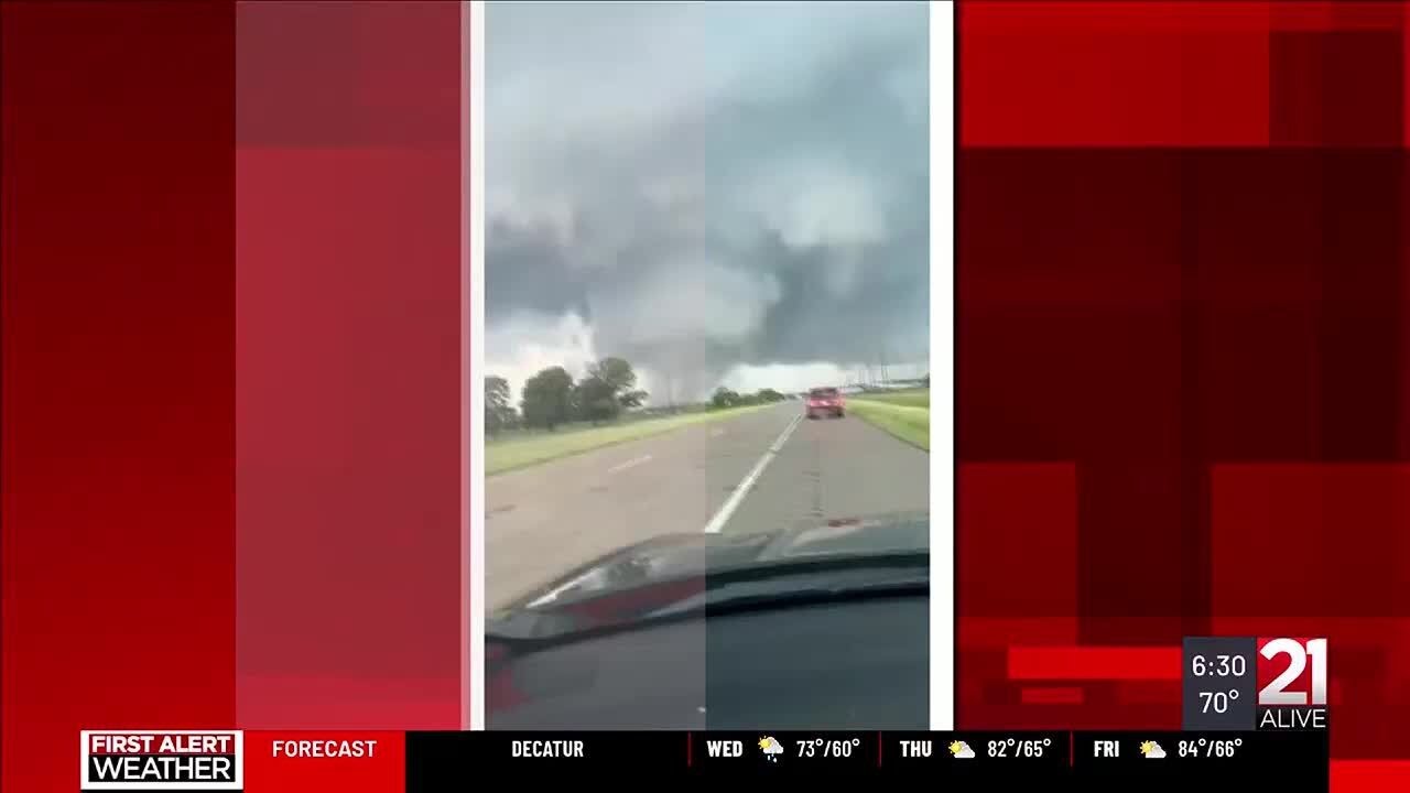 NWS confirms tornado hit southern Indiana Tuesday - YouTube