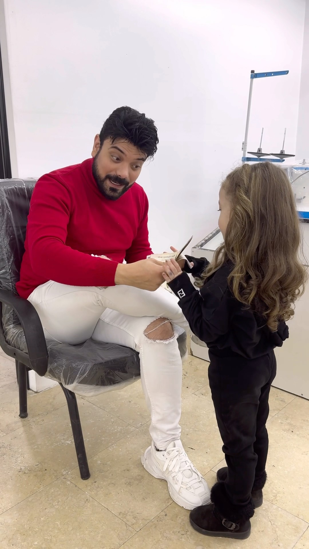 العمال عندما يخطئو بالعمل