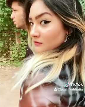 aashika bhatia | new tiktok video