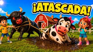¡La Vaca Lola Quedó Atrapada en el Lodazal!🐄🐂 ¿El Toro Cara Negra Conseguirá Sacarla?
