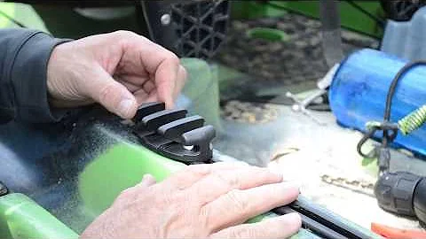 JK Quick Tip - No Drill Installation of a Zig Zag ...
