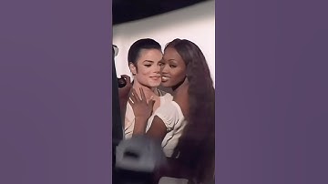 MICHAEL JACKSON FLIRTING WITH NAOMI CAMPELL IN THE CLOSET | MJ WAS A LADIES MAN 😯
