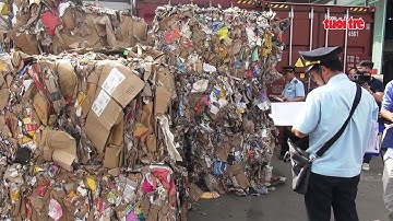 Khó xử lý container “rác” đắp chiếu