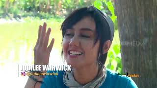 Jodilee Warwick Trying To Keep The Light  Adventure Trail