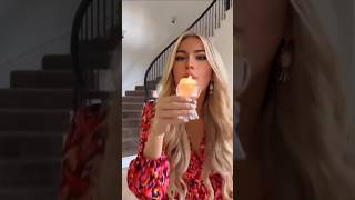 Den Hair, Icy Stare Lost In The Russian Winter